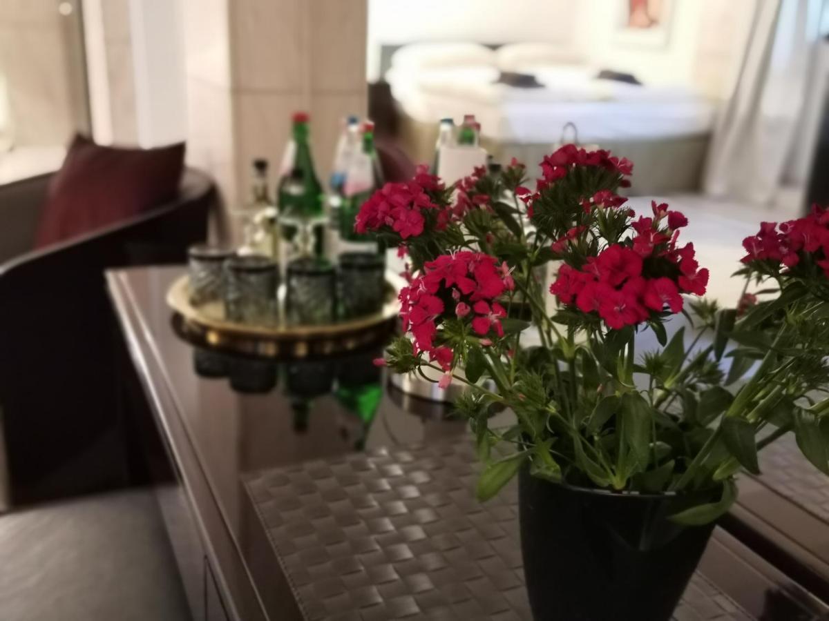 Wellness Appartement Düsseldorf Exteriör bild