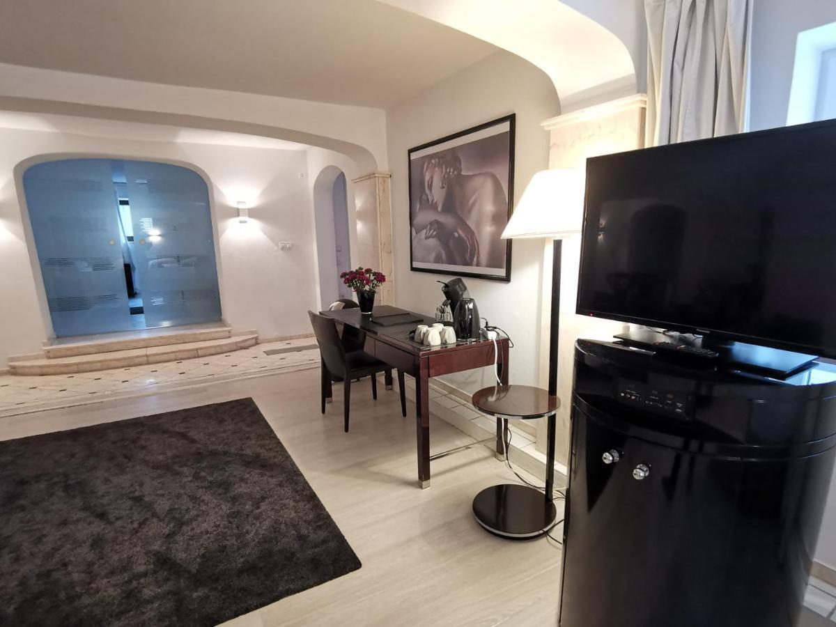 Wellness Appartement Düsseldorf Exteriör bild